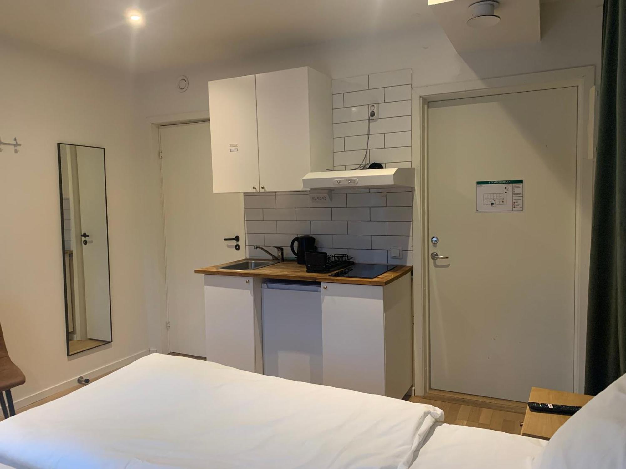 Edsviken Hotell Ab Соллентуна Экстерьер фото