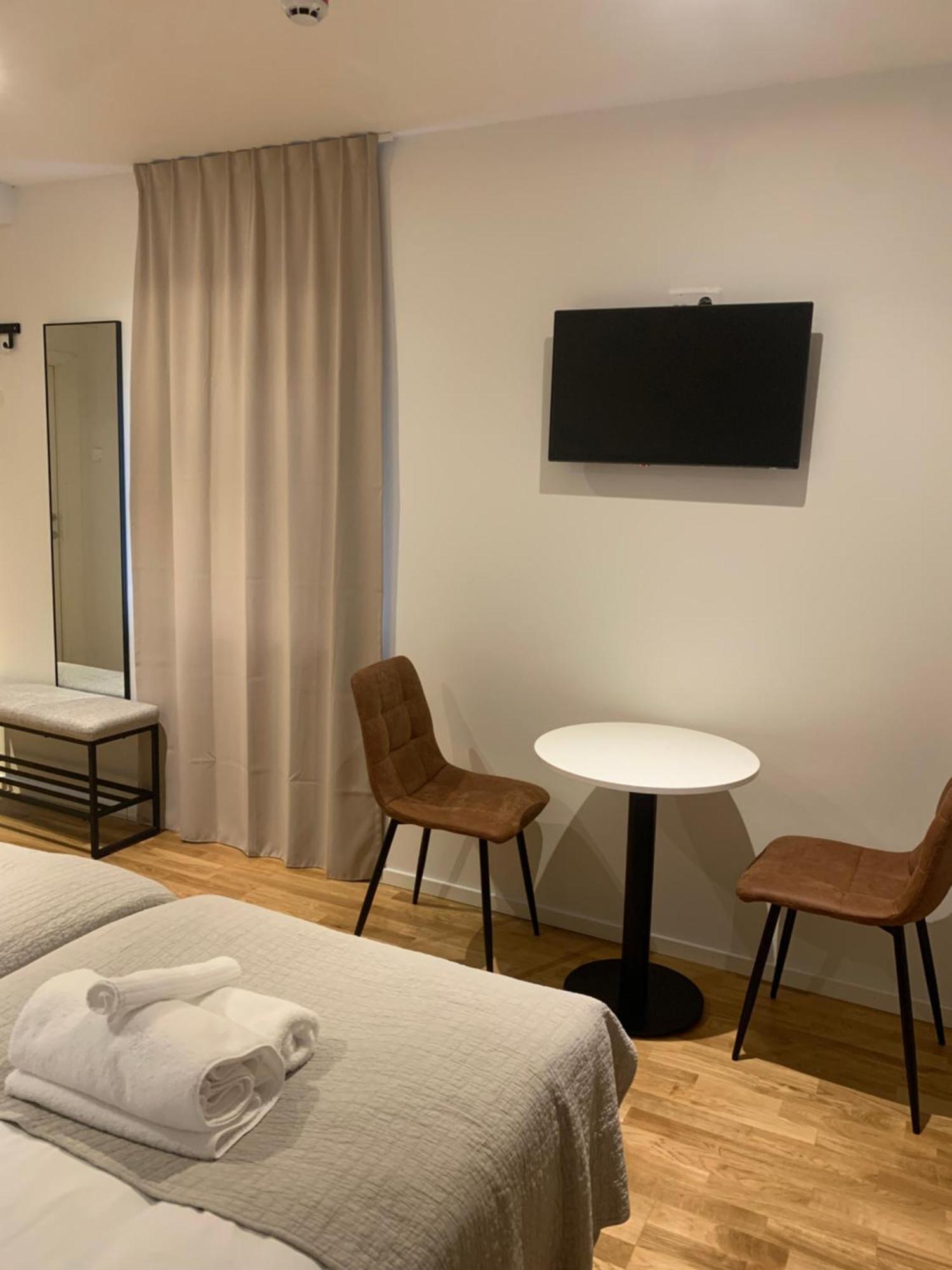 Edsviken Hotell Ab Соллентуна Экстерьер фото