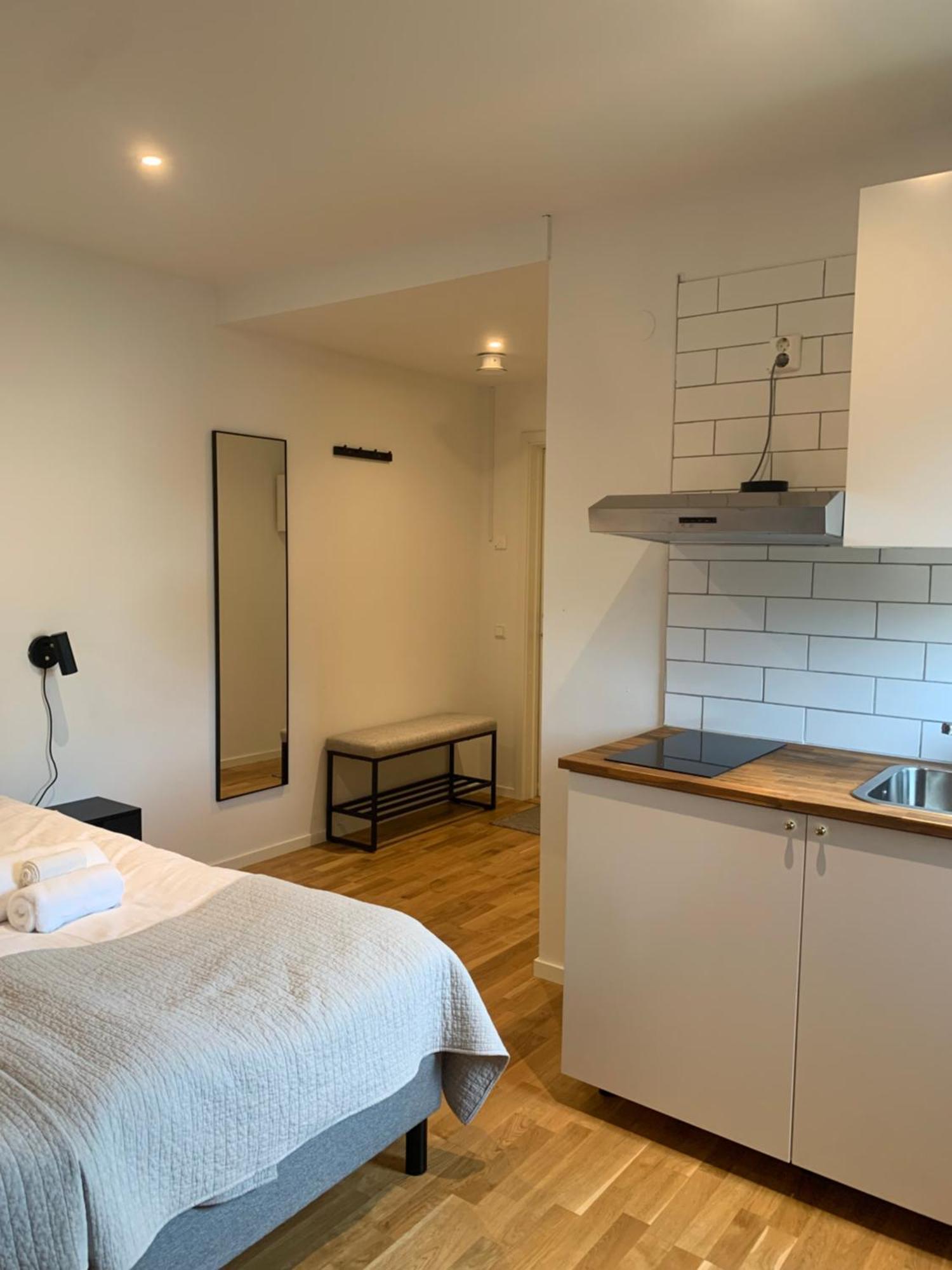 Edsviken Hotell Ab Соллентуна Экстерьер фото