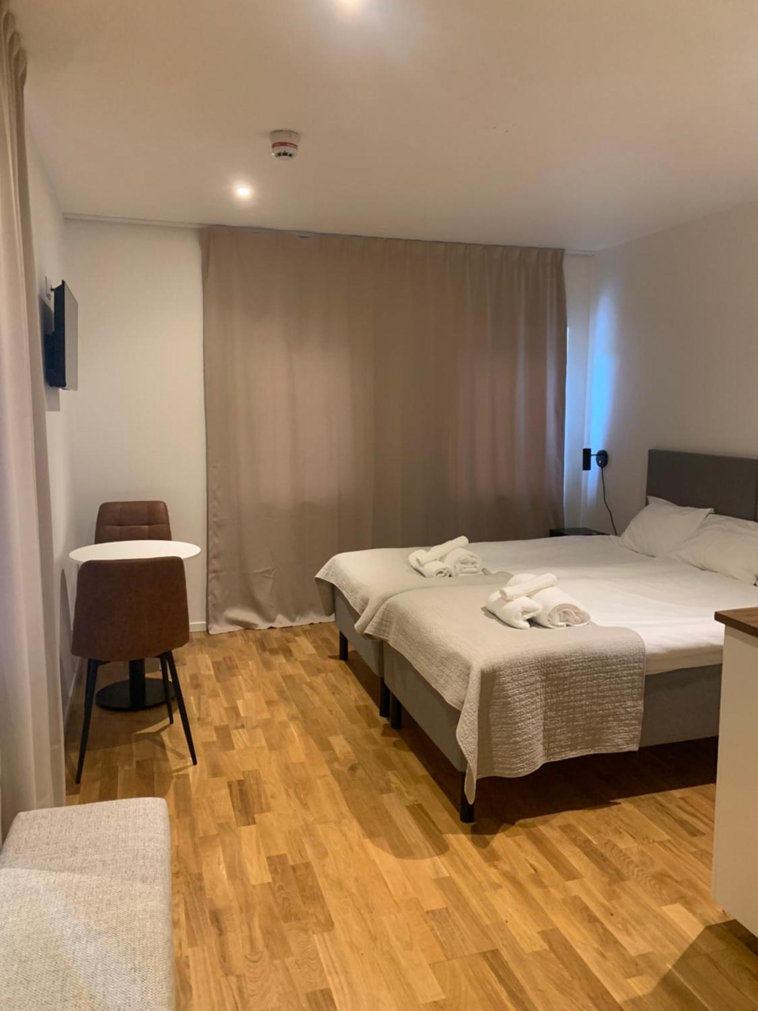 Edsviken Hotell Ab Соллентуна Экстерьер фото