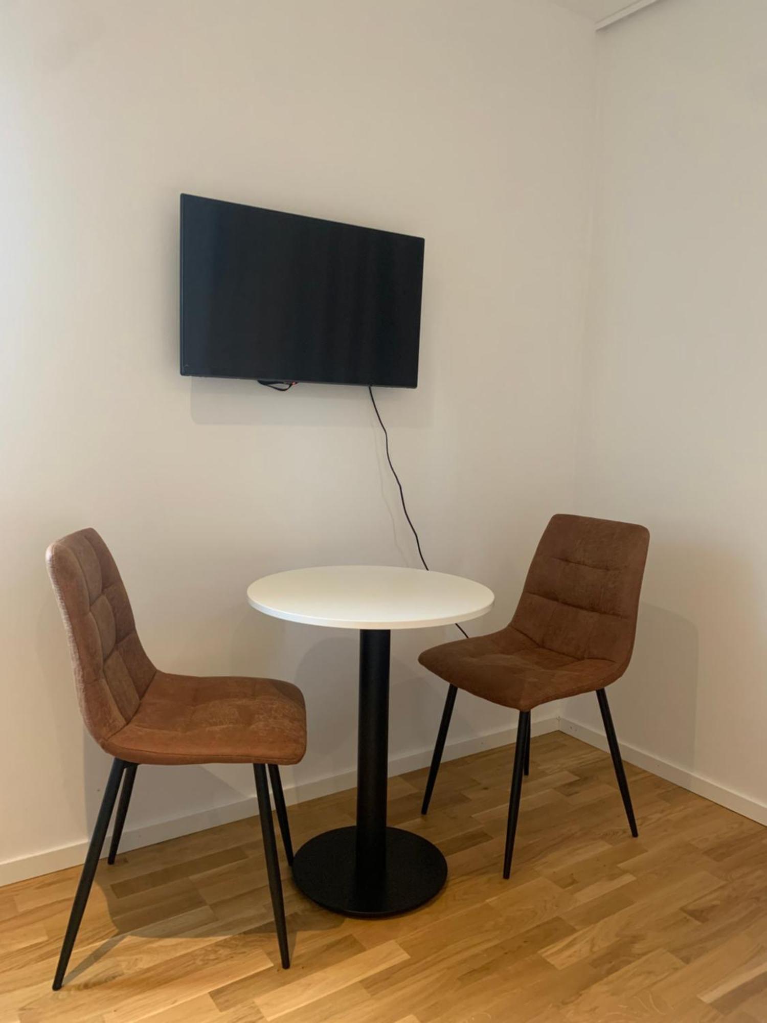 Edsviken Hotell Ab Соллентуна Экстерьер фото