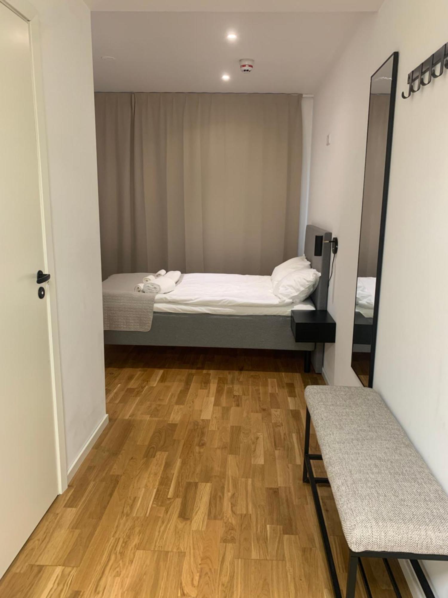 Edsviken Hotell Ab Соллентуна Экстерьер фото