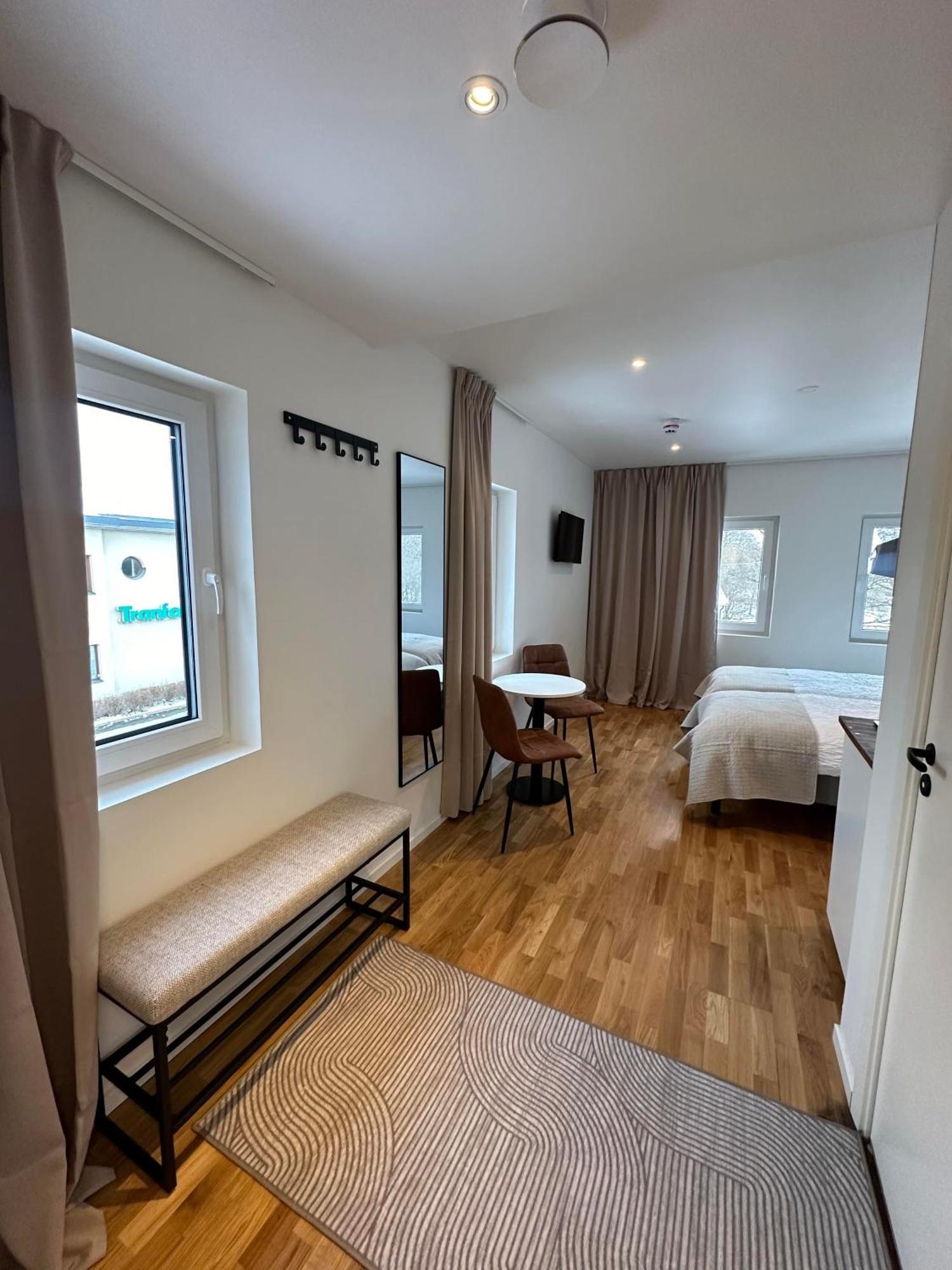 Edsviken Hotell Ab Соллентуна Экстерьер фото